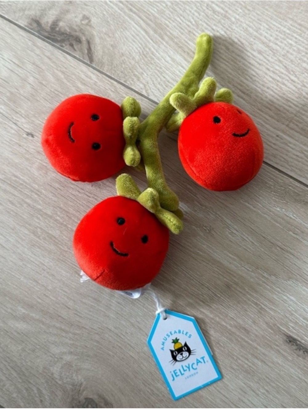 Jellycat Vivacious Vegetable Tomato